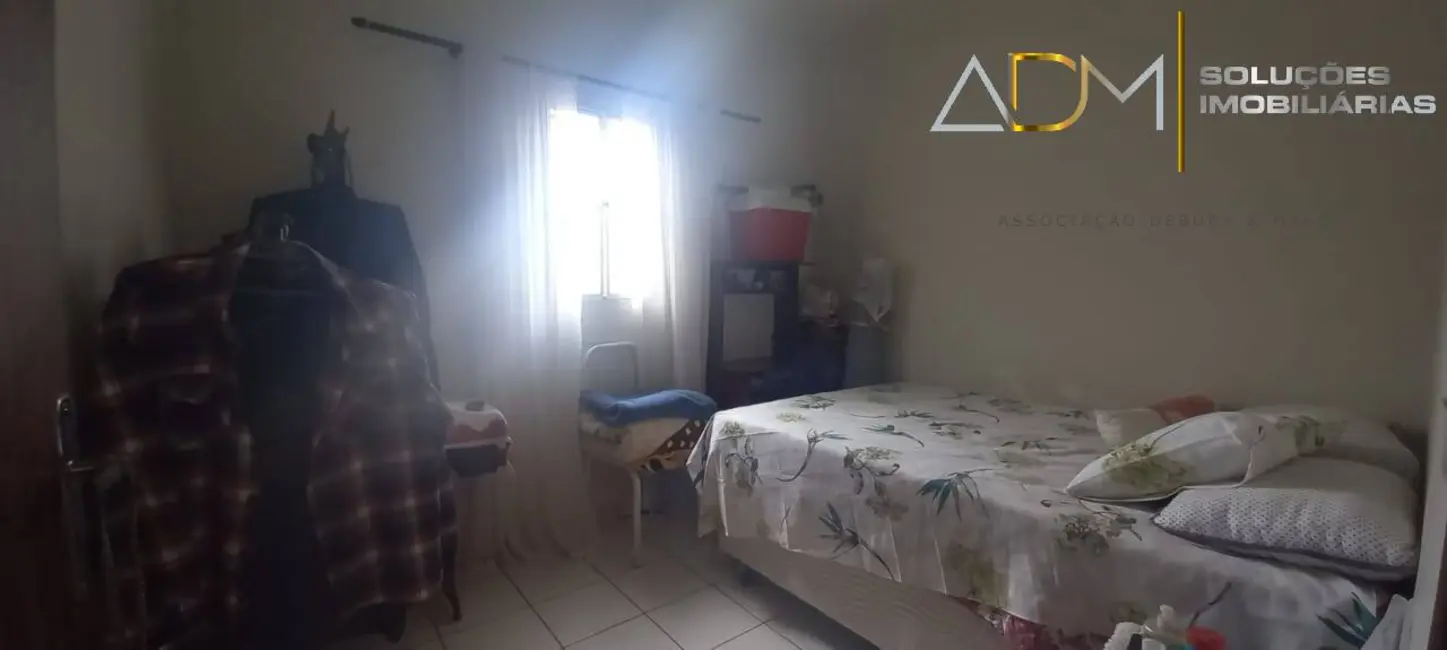 Foto 8 de Casa com 2 quartos à venda, 85m2 em Jardim Planalto, Botucatu - SP