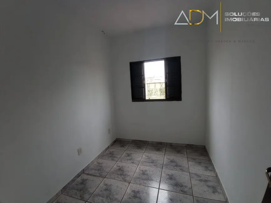 Foto 7 de Casa com 3 quartos à venda, 98m2 em Botucatu - SP