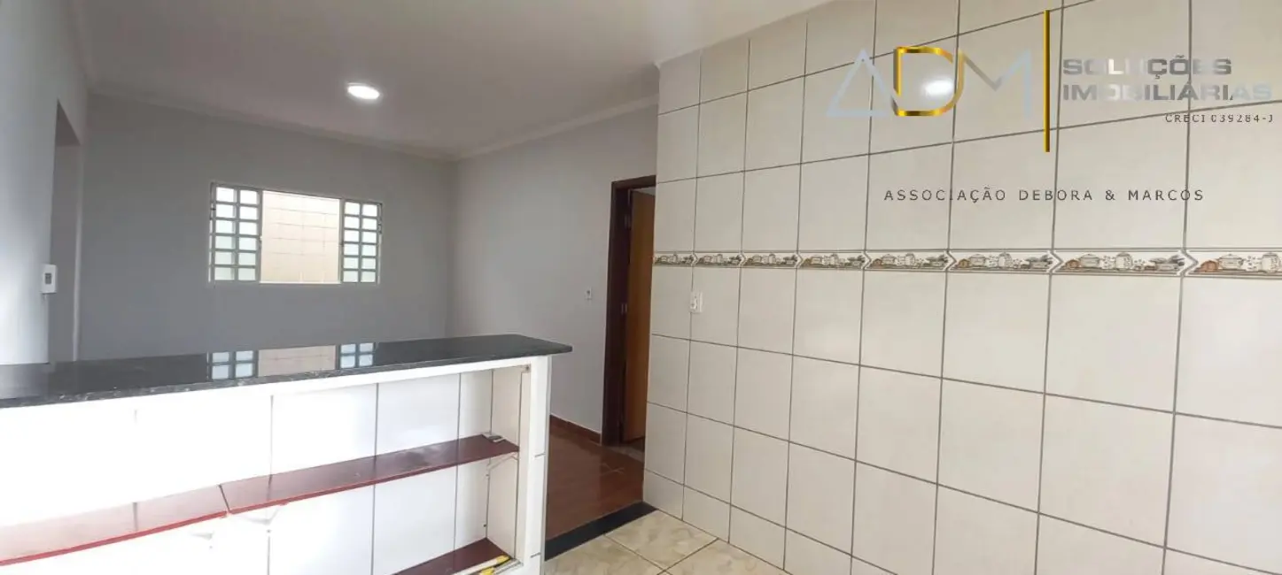 Foto 6 de Casa com 3 quartos à venda, 120m2 em Jardim Ypê, Botucatu - SP