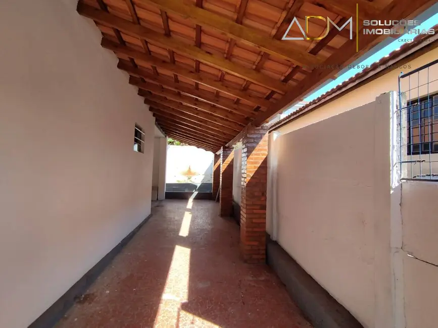 Casa com 2 quartos à venda, 70m2 em Vila Guimarães, Botucatu - SP - imagem 8 Foto 8 de Casa com 2 quartos à venda, 70m2 em Vila Guimarães, Botucatu - SP