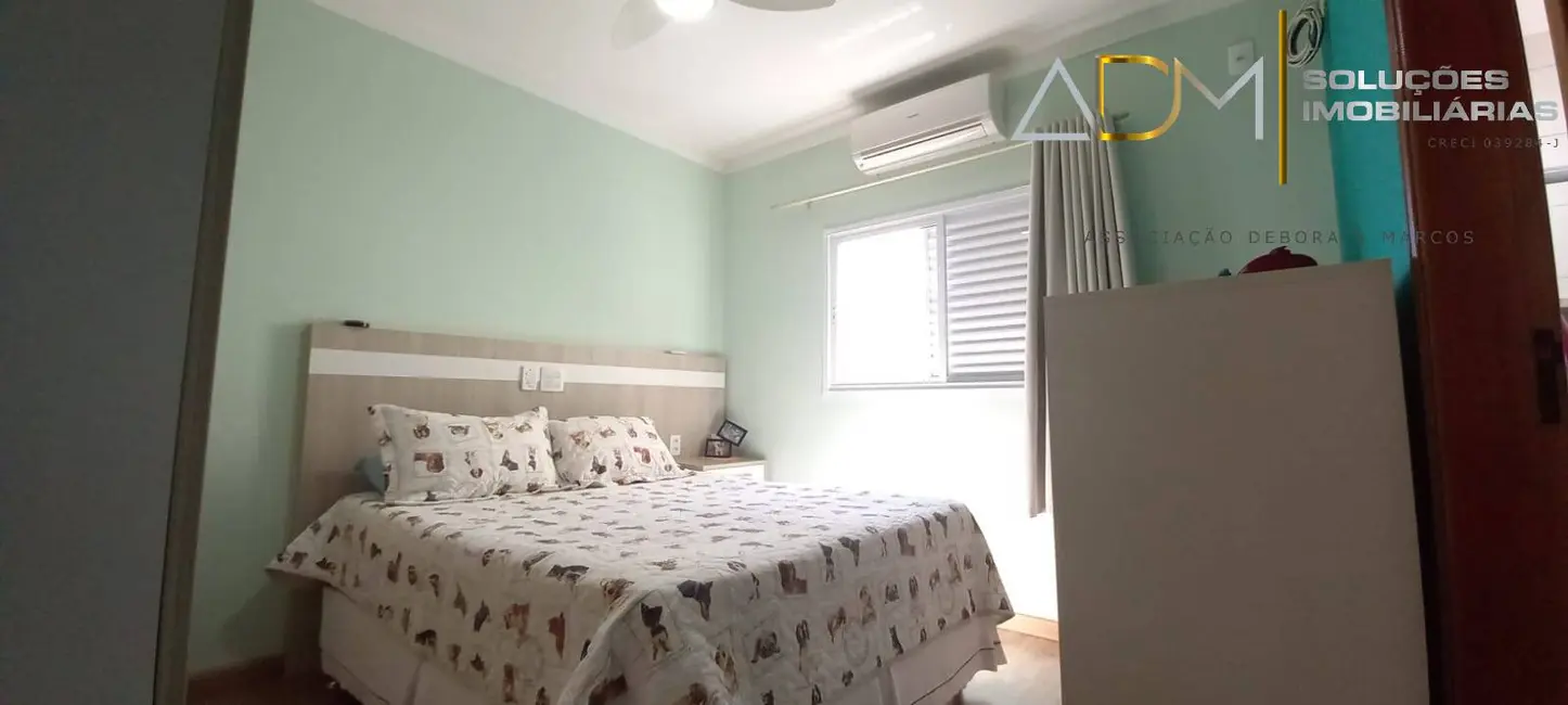 Foto 9 de Casa com 3 quartos à venda, 128m2 em Jardim Itamarati, Botucatu - SP