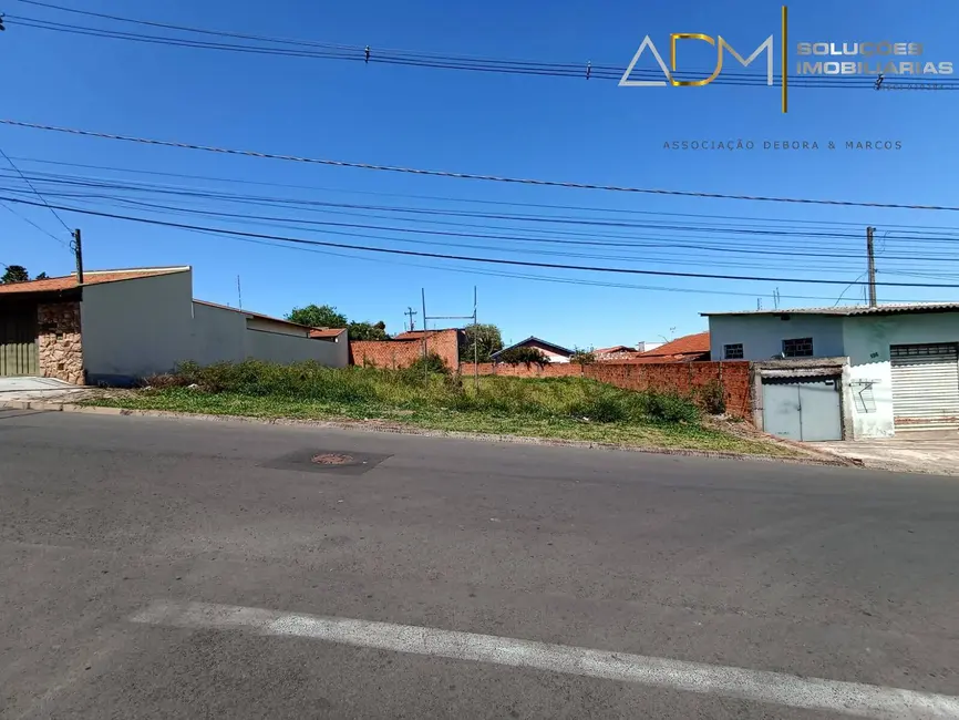 Foto 2 de Terreno / Lote à venda, 260m2 em Jardim Palos Verdes, Botucatu - SP