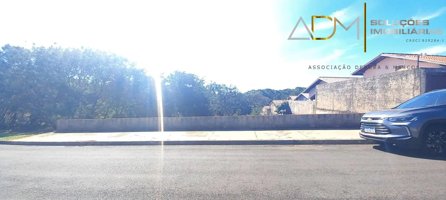 Foto 2 de Terreno / Lote à venda, 1080m2 em Jardim Paraíso, Botucatu - SP