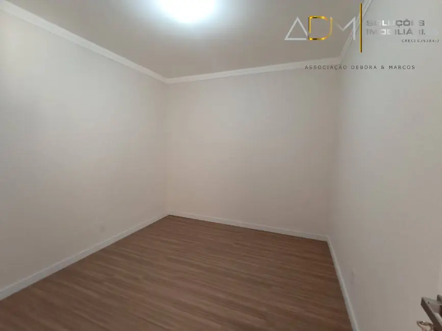 Foto 8 de Sobrado com 3 quartos à venda, 200m2 em Jardim Cambuí, Botucatu - SP