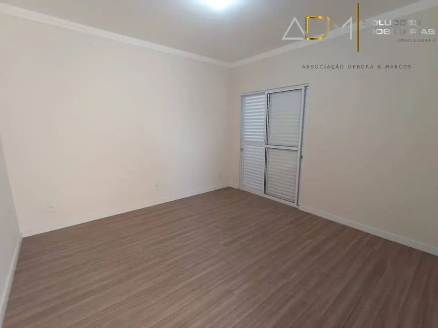 Foto 7 de Sobrado com 3 quartos à venda, 200m2 em Jardim Cambuí, Botucatu - SP