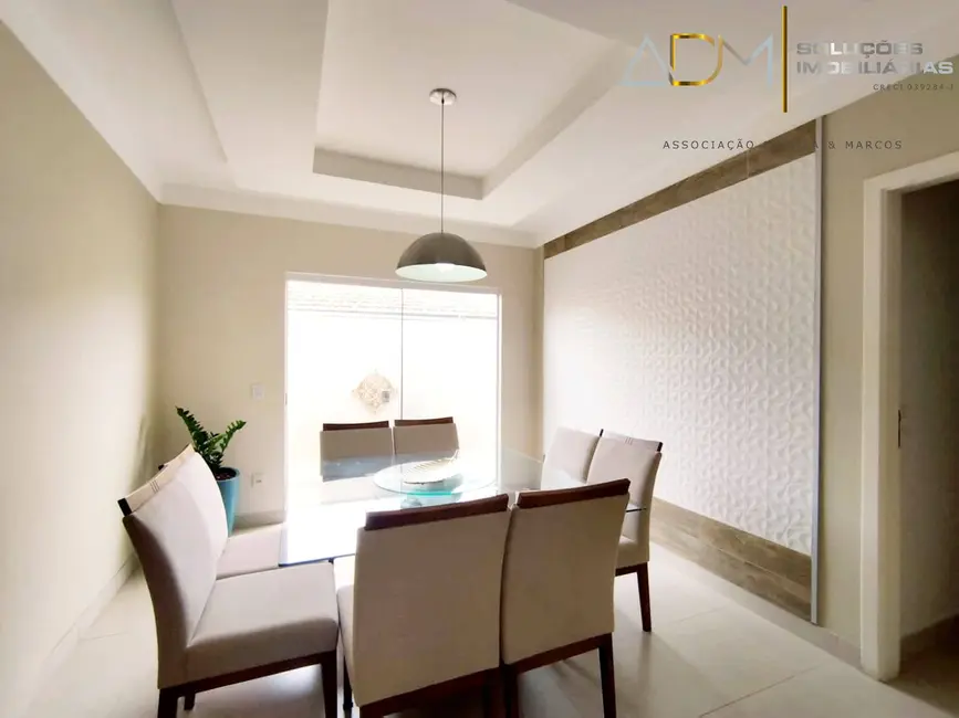 Foto 5 de Casa com 3 quartos à venda, 180m2 em Jardim Paraíso, Botucatu - SP