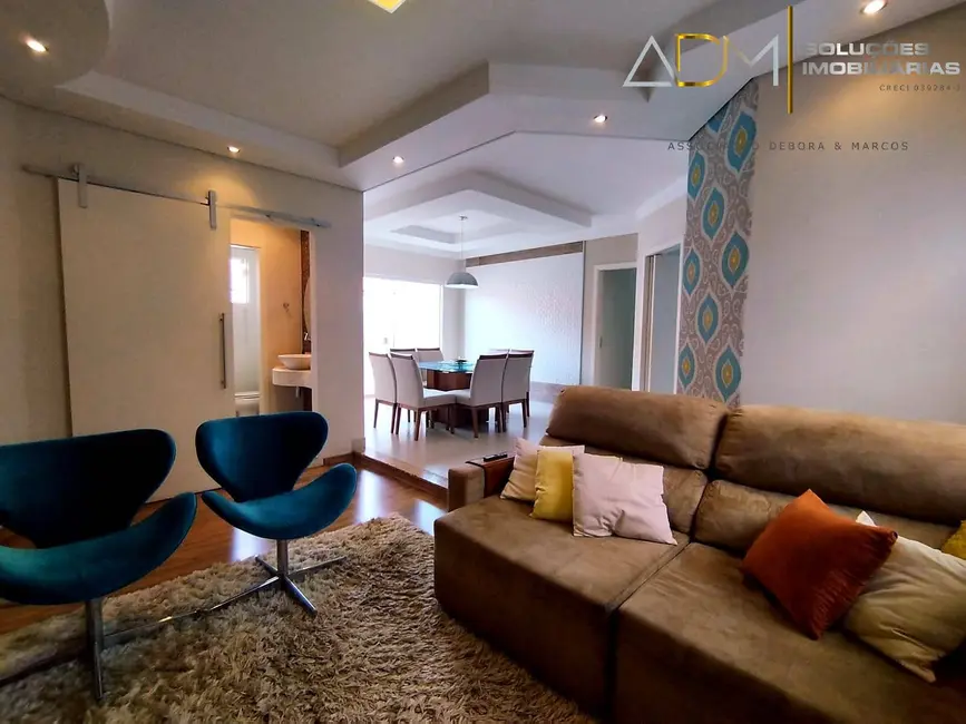 Foto 3 de Casa com 3 quartos à venda, 180m2 em Jardim Paraíso, Botucatu - SP