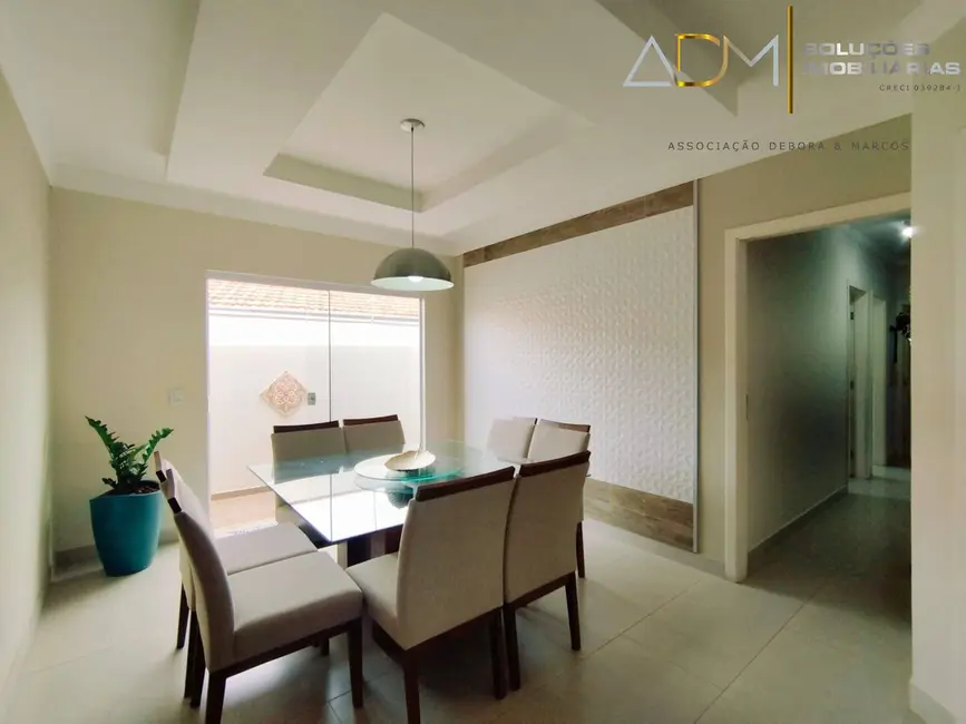 Foto 4 de Casa com 3 quartos à venda, 180m2 em Jardim Paraíso, Botucatu - SP