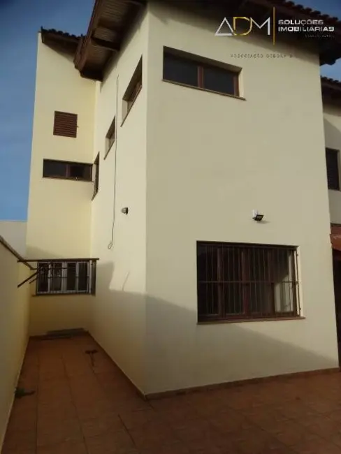 Foto 5 de Sobrado com 3 quartos à venda, 273m2 em Sao Manuel - SP