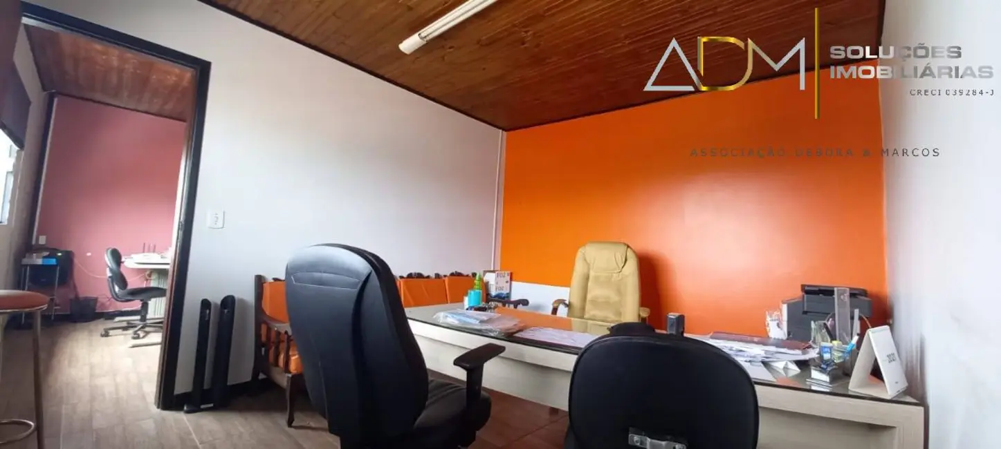 Foto 1 de Casa com 3 quartos à venda, 200m2 em Jardim Paraíso, Botucatu - SP