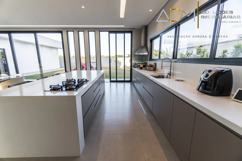 Foto 7 de Casa com 3 quartos à venda, 480m2 em Botucatu - SP