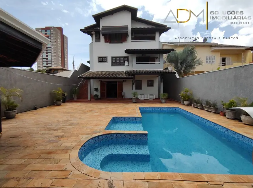 Foto 8 de Casa com 4 quartos à venda, 500m2 em Vila Assumpção, Botucatu - SP