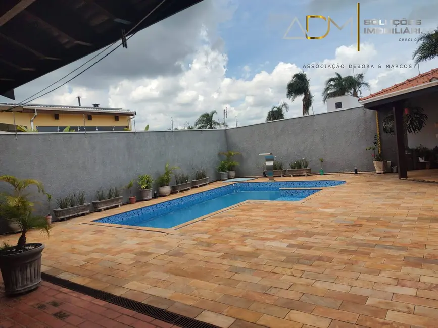 Foto 9 de Casa com 4 quartos à venda, 500m2 em Vila Assumpção, Botucatu - SP