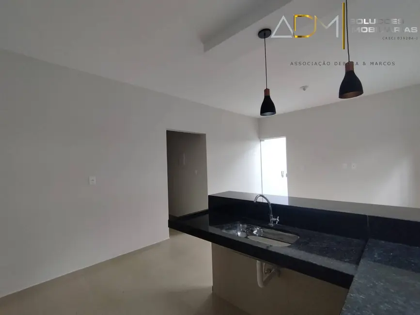 Foto 3 de Casa com 3 quartos à venda, 74m2 em Jardim Cambuí, Botucatu - SP