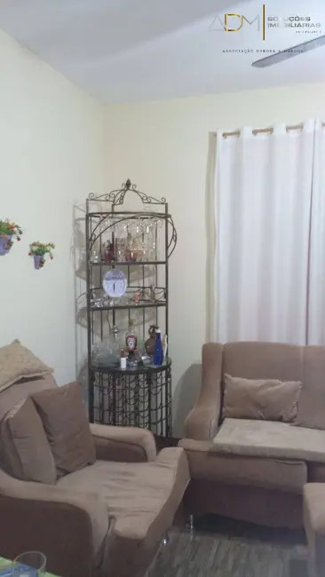 Foto 7 de Casa com 2 quartos à venda, 171m2 em Jardim Itamarati, Botucatu - SP