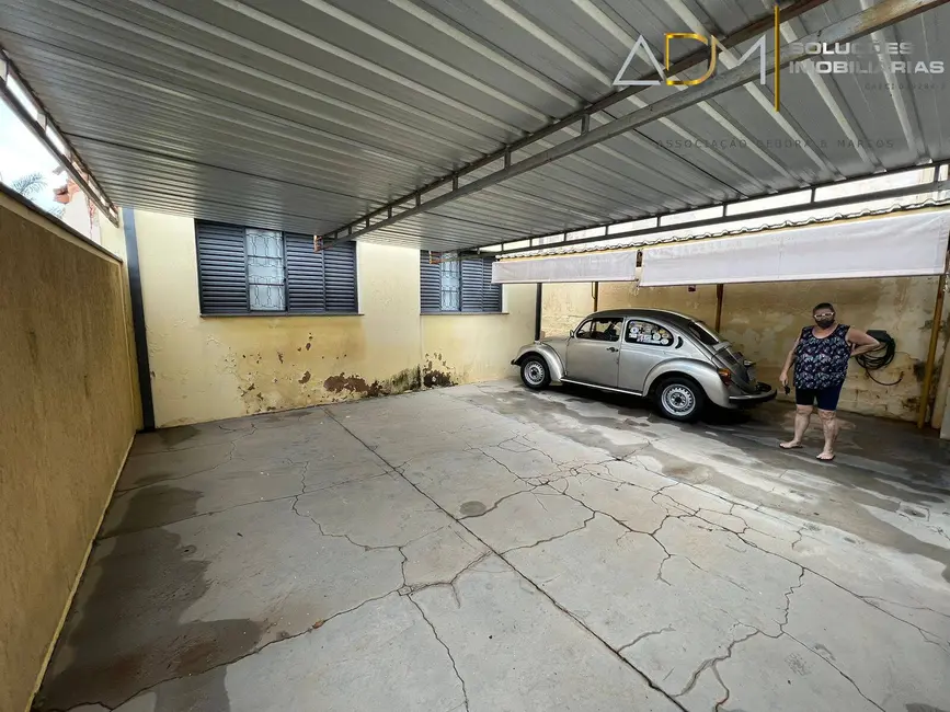 Foto 6 de Casa com 3 quartos à venda, 103m2 em Centro, Botucatu - SP