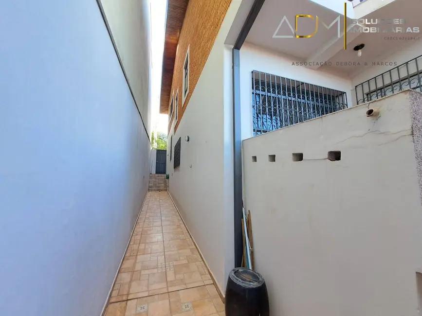 Foto 7 de Sobrado com 4 quartos à venda e para alugar, 306m2 em Jardim Paraíso, Botucatu - SP