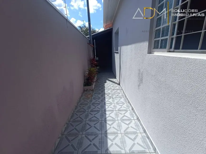 Foto 9 de Casa com 2 quartos à venda, 104m2 em Vila São Lúcio, Botucatu - SP