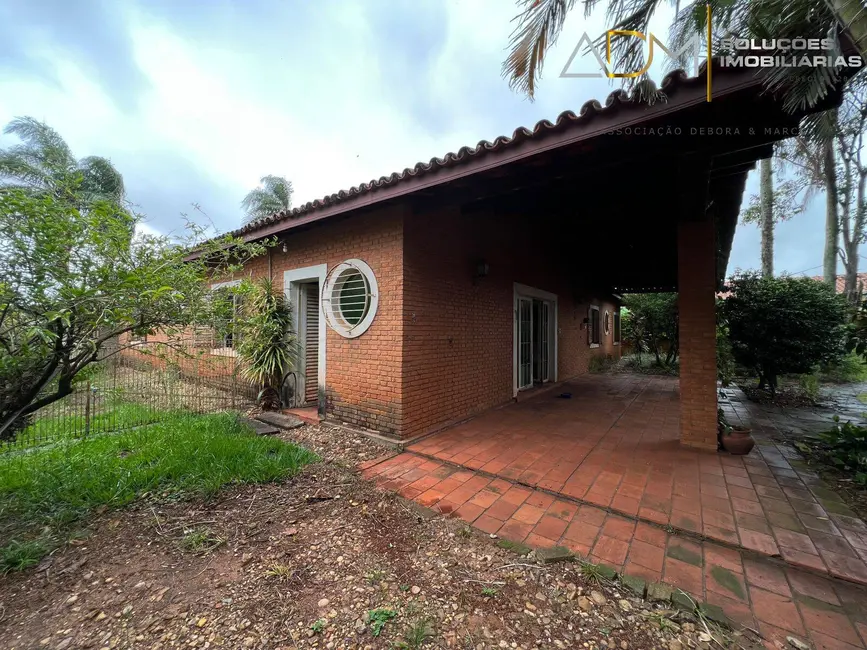 Casa com 5 quartos à venda, 267m2 em Vila Antártica, Botucatu - SP - imagem 9 Foto 9 de Casa com 5 quartos à venda, 267m2 em Vila Antártica, Botucatu - SP