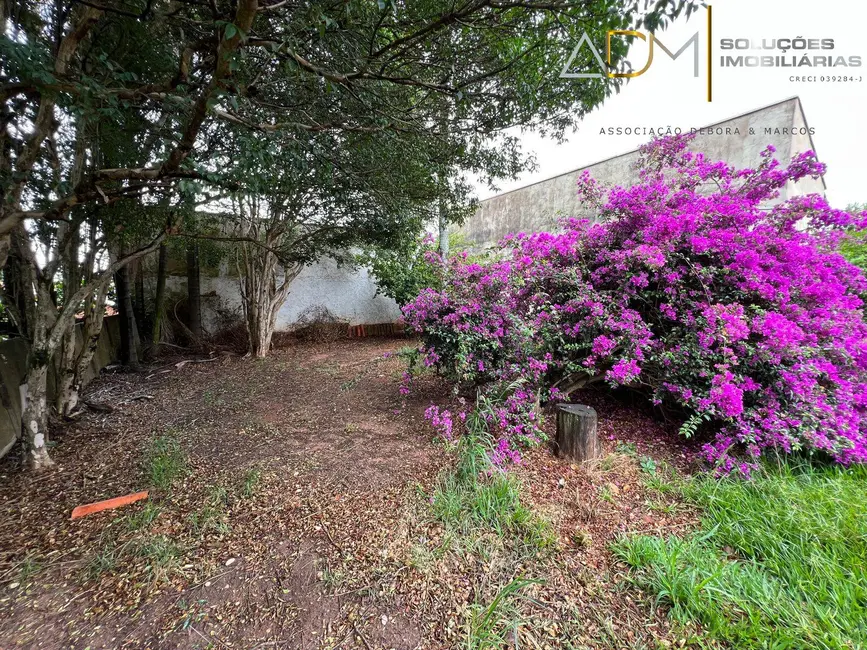 Casa com 5 quartos à venda, 267m2 em Vila Antártica, Botucatu - SP - imagem 4 Foto 4 de Casa com 5 quartos à venda, 267m2 em Vila Antártica, Botucatu - SP