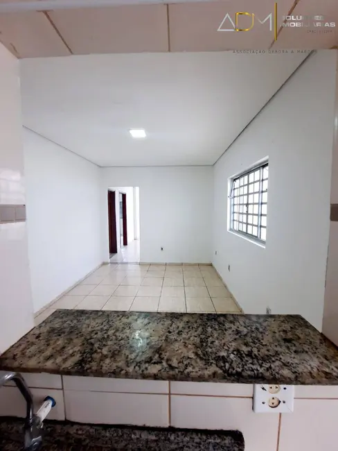 Casa com 3 quartos à venda, 91m2 em Vila Maria, Botucatu - SP - imagem 3 Foto 3 de Casa com 3 quartos à venda, 91m2 em Vila Maria, Botucatu - SP