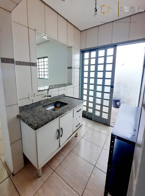 Casa com 3 quartos à venda, 91m2 em Vila Maria, Botucatu - SP - imagem 5 Foto 5 de Casa com 3 quartos à venda, 91m2 em Vila Maria, Botucatu - SP