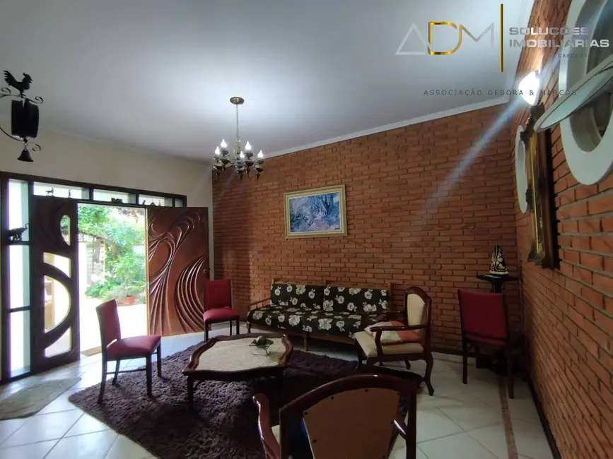 Foto 8 de Casa com 5 quartos à venda, 340m2 em Vila Antártica, Botucatu - SP