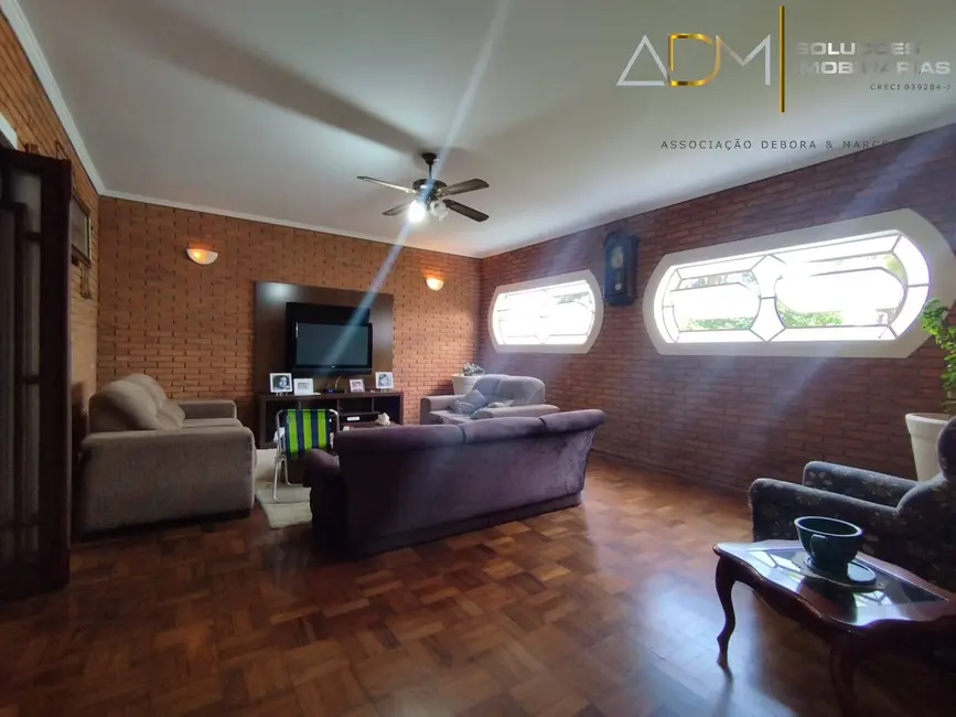 Foto 7 de Casa com 5 quartos à venda, 340m2 em Vila Antártica, Botucatu - SP