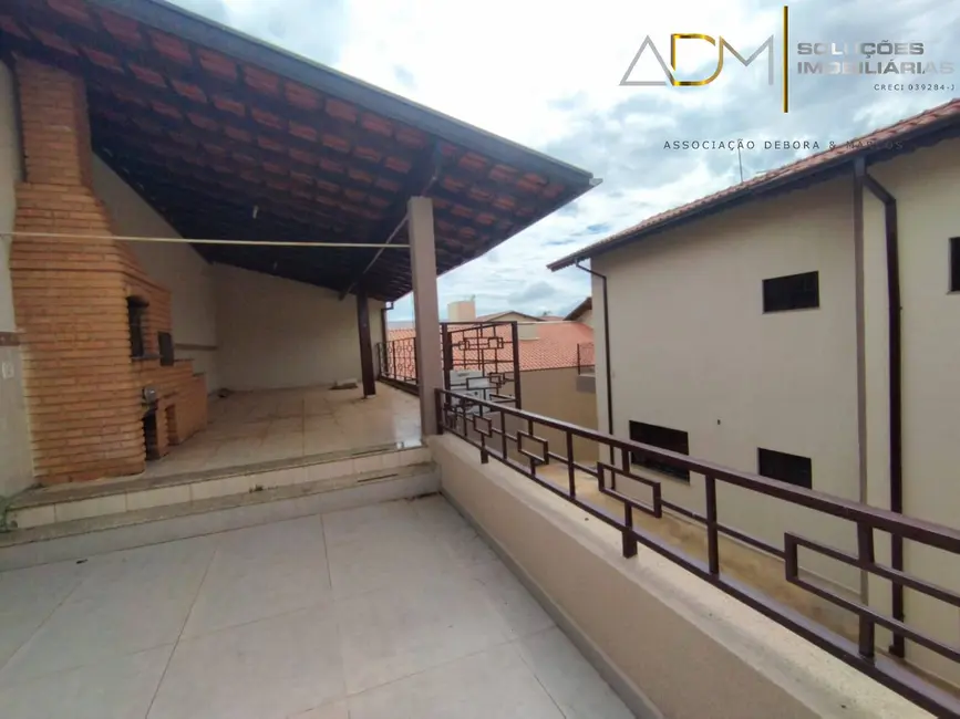 Foto 8 de Casa com 4 quartos à venda, 430m2 em Recanto Azul, Botucatu - SP