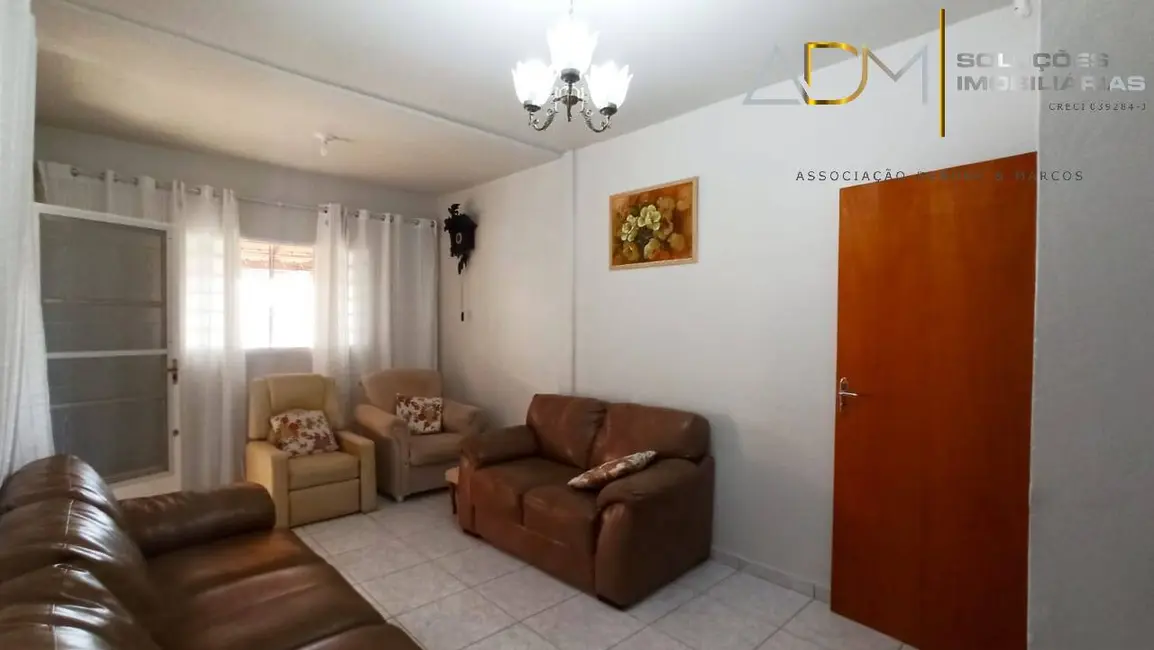 Foto 4 de Casa com 2 quartos à venda, 267m2 em Botucatu - SP