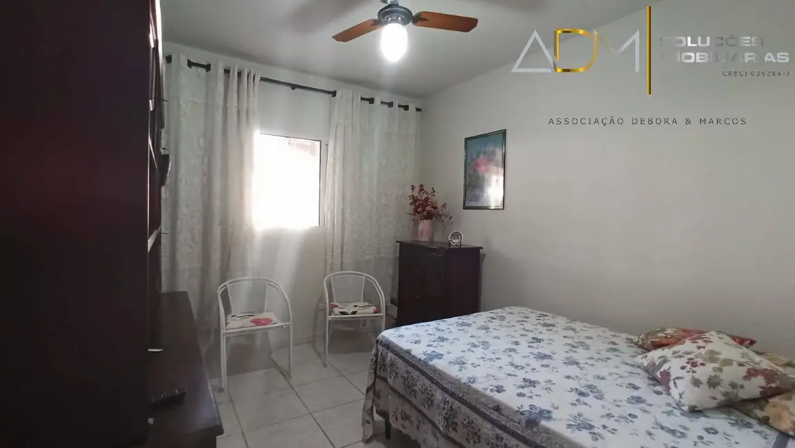 Foto 8 de Casa com 2 quartos à venda, 267m2 em Botucatu - SP