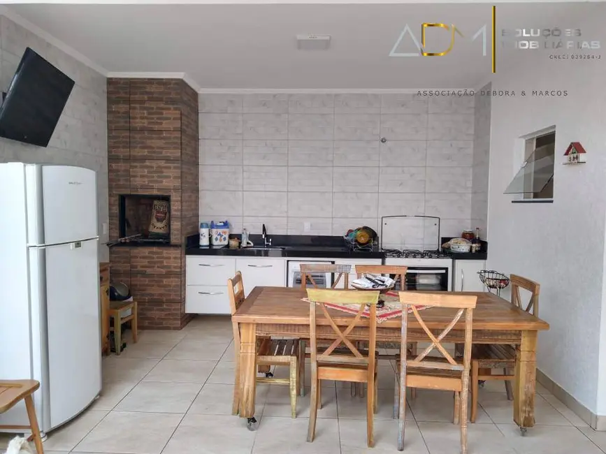 Foto 4 de Casa com 3 quartos à venda, 200m2 em Residencial Vila Di Capri, Botucatu - SP