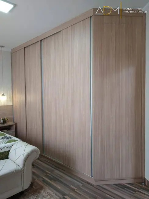 Foto 6 de Casa com 3 quartos à venda, 200m2 em Residencial Vila Di Capri, Botucatu - SP