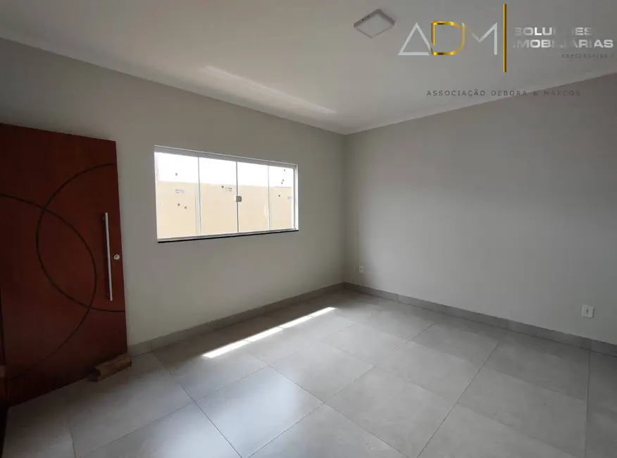 Foto 3 de Casa com 3 quartos à venda, 92m2 em Jardim Cambuí, Botucatu - SP