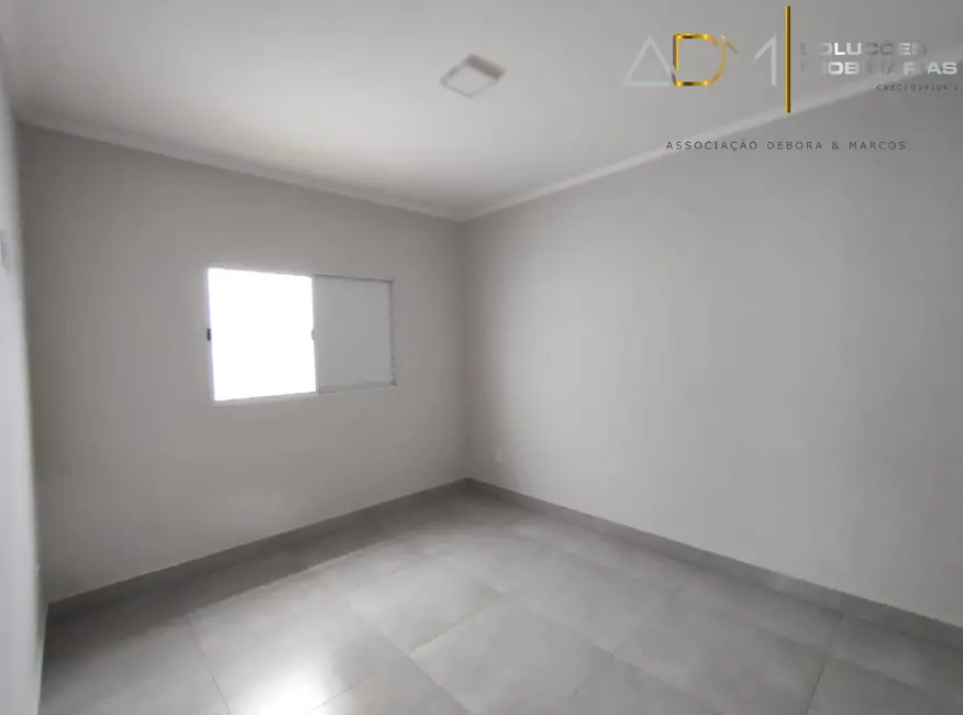 Foto 4 de Casa com 3 quartos à venda, 92m2 em Jardim Cambuí, Botucatu - SP