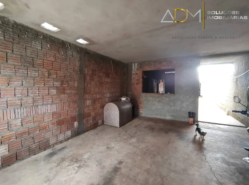 Foto 8 de Sobrado com 2 quartos à venda, 180m2 em Residencial Ouro Verde, Botucatu - SP