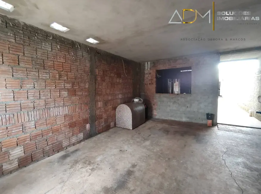 Foto 3 de Sobrado com 2 quartos à venda, 180m2 em Residencial Ouro Verde, Botucatu - SP