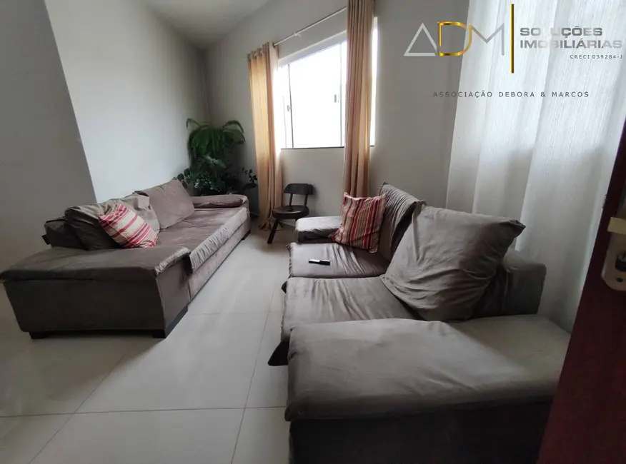 Foto 3 de Casa com 3 quartos à venda, 165m2 em Residencial Ouro Verde, Botucatu - SP