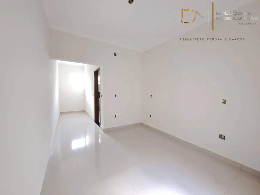 Foto 6 de Casa com 3 quartos à venda, 175m2 em Residencial Ouro Verde, Botucatu - SP