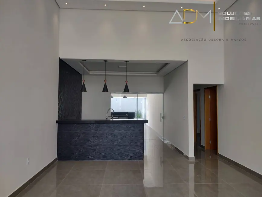 Foto 8 de Casa de Condomínio com 3 quartos à venda, 170m2 em Botucatu - SP