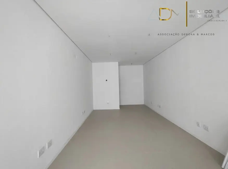 Sala Comercial para alugar, 37m2 em Jardim Aeroporto, Botucatu - SP - imagem 3 Foto 3 de Sala Comercial para alugar, 37m2 em Jardim Aeroporto, Botucatu - SP