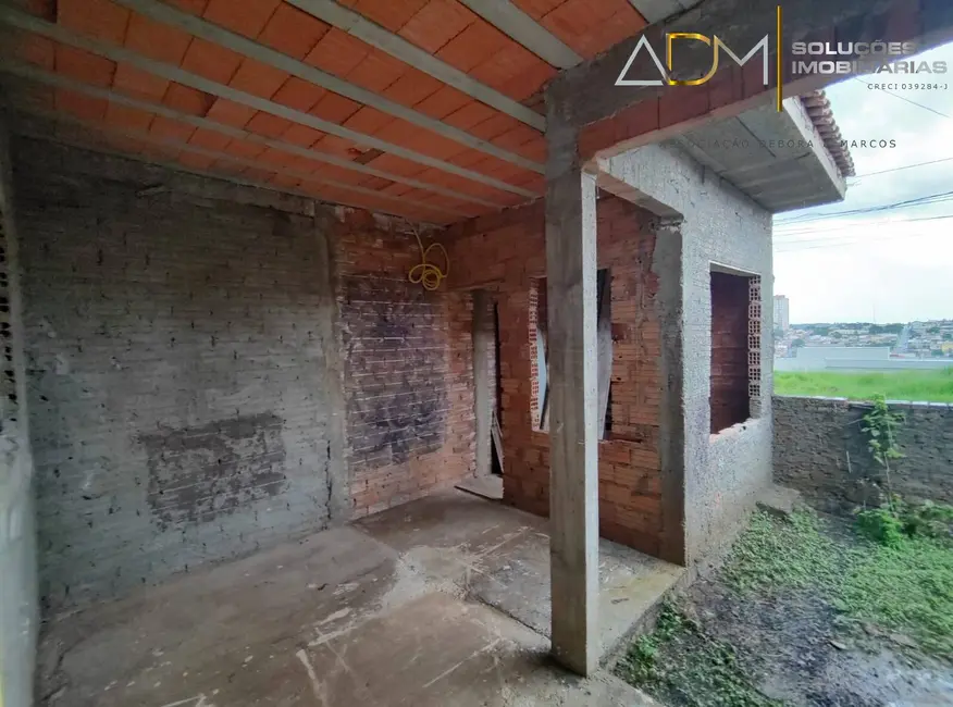 Foto 8 de Casa com 2 quartos à venda, 113m2 em Jardim Regina, Botucatu - SP