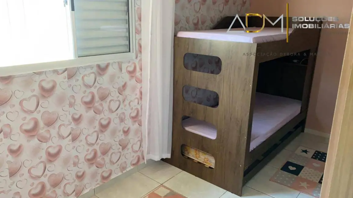 Foto 3 de Casa com 2 quartos à venda, 120m2 em Botucatu - SP