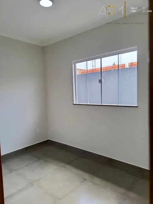 Foto 6 de Casa com 2 quartos à venda, 70m2 em Residencial Cedro, Botucatu - SP