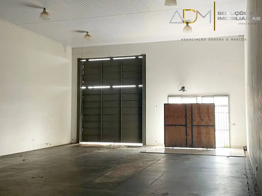 Foto 2 de Sala Comercial à venda, 250m2 em Residencial Ouro Verde, Botucatu - SP