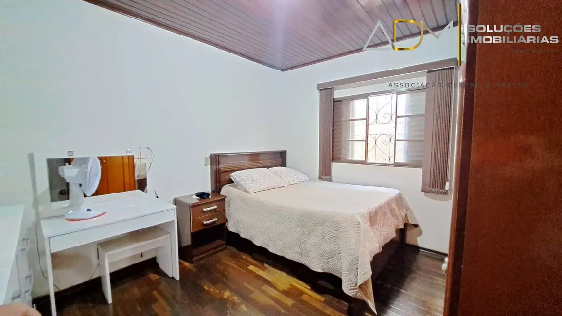 Foto 7 de Casa com 2 quartos à venda, 101m2 em Botucatu - SP