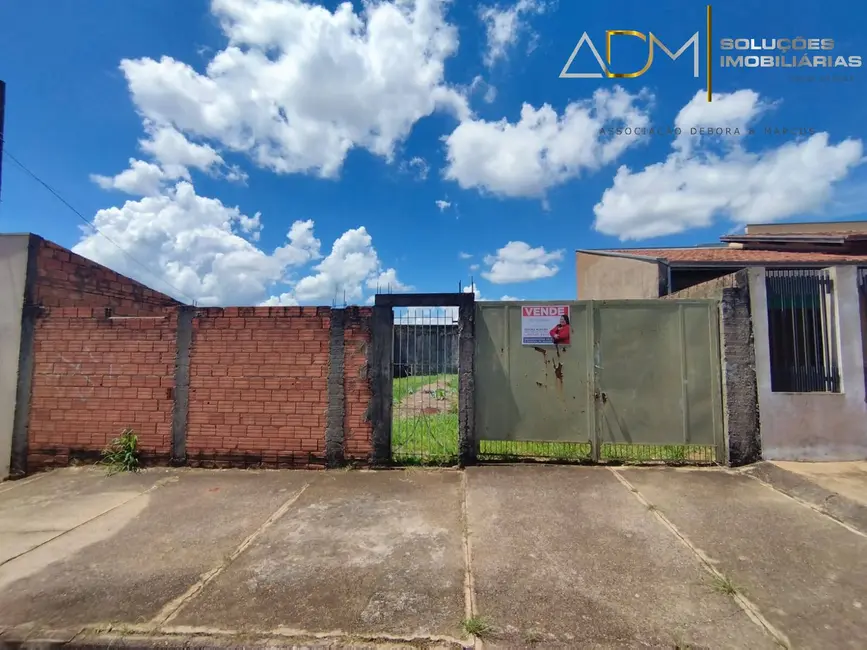 Foto 2 de Terreno / Lote à venda, 250m2 em Jardim Itamarati, Botucatu - SP