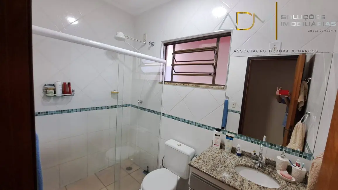 Foto 9 de Casa com 2 quartos à venda, 110m2 em Botucatu - SP