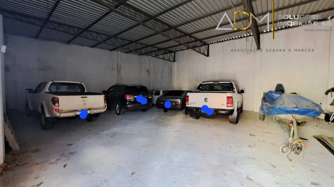 Foto 4 de Sala Comercial à venda, 200m2 em Jardim Itamarati, Botucatu - SP