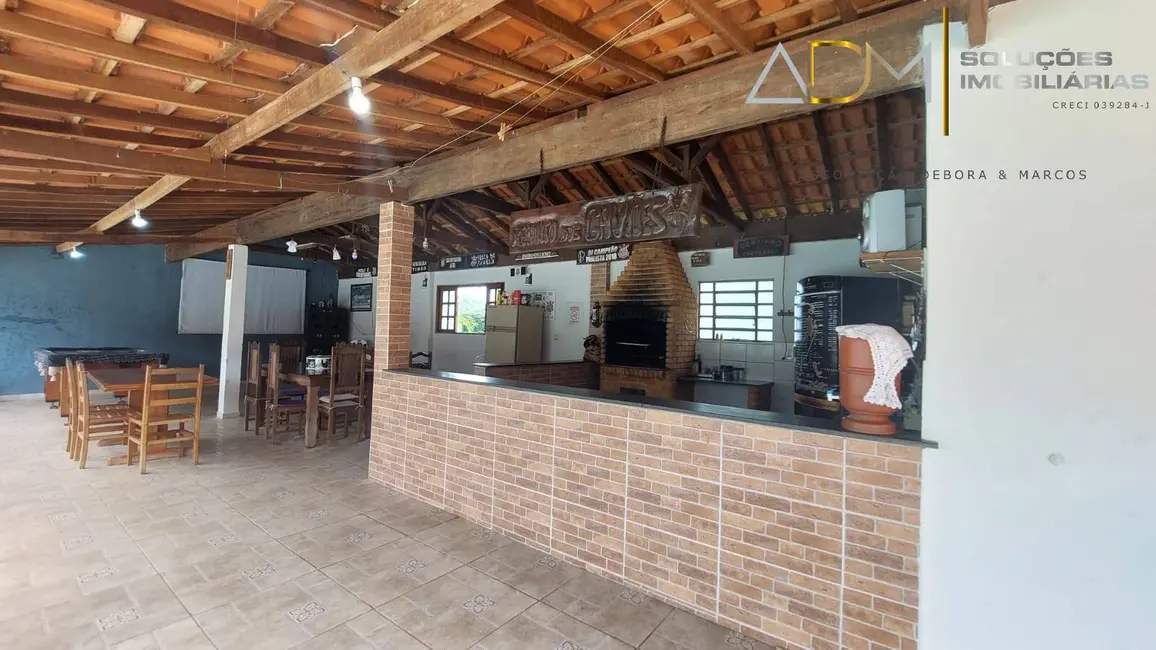 Foto 8 de Chácara com 3 quartos à venda, 540m2 em Botucatu - SP